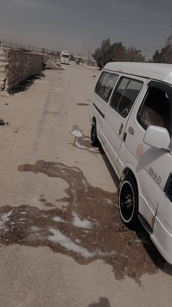 سلام عليكم
من رخصه مدير الگروب 
جنبي ناصي موديل 13 مصفره غرمات وهيئه وضريبه 
الموصفات /
تخم تاير جديد 
مكينه وگير وأكسن عل شرط 
مكينه نوع 3y
شرط تحويل 
مطلوب مرور 450الف عل بايع 
السعر  55 وبيها مجال 
المكان ديوانيه 
الرقم قادسيه الماني  

للتواصل ***********
