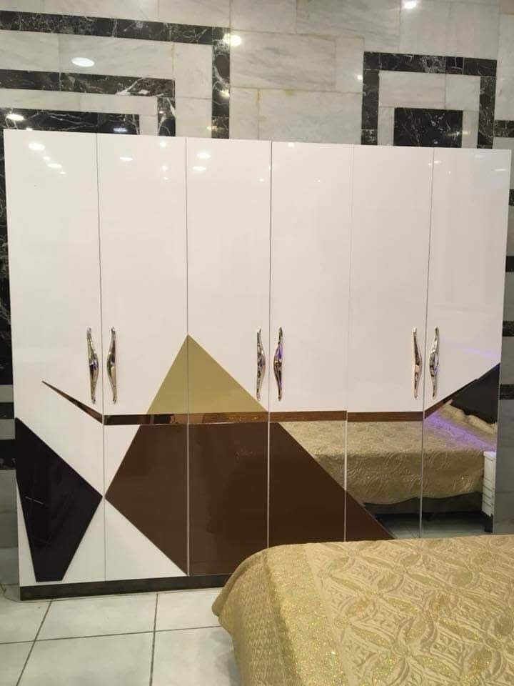 غرفة نوم للبيع بيع مستعجل فاكهة وشادهه مرة وحدة
ماخذهه بمليون 500
رايدهه ب 450 تركي ثقيل


**إذا كنت صاحب هذا الإعلان وتريد حذفه لأي سبب، رجاءا أرسل رسالة إلى الدعم الفني**