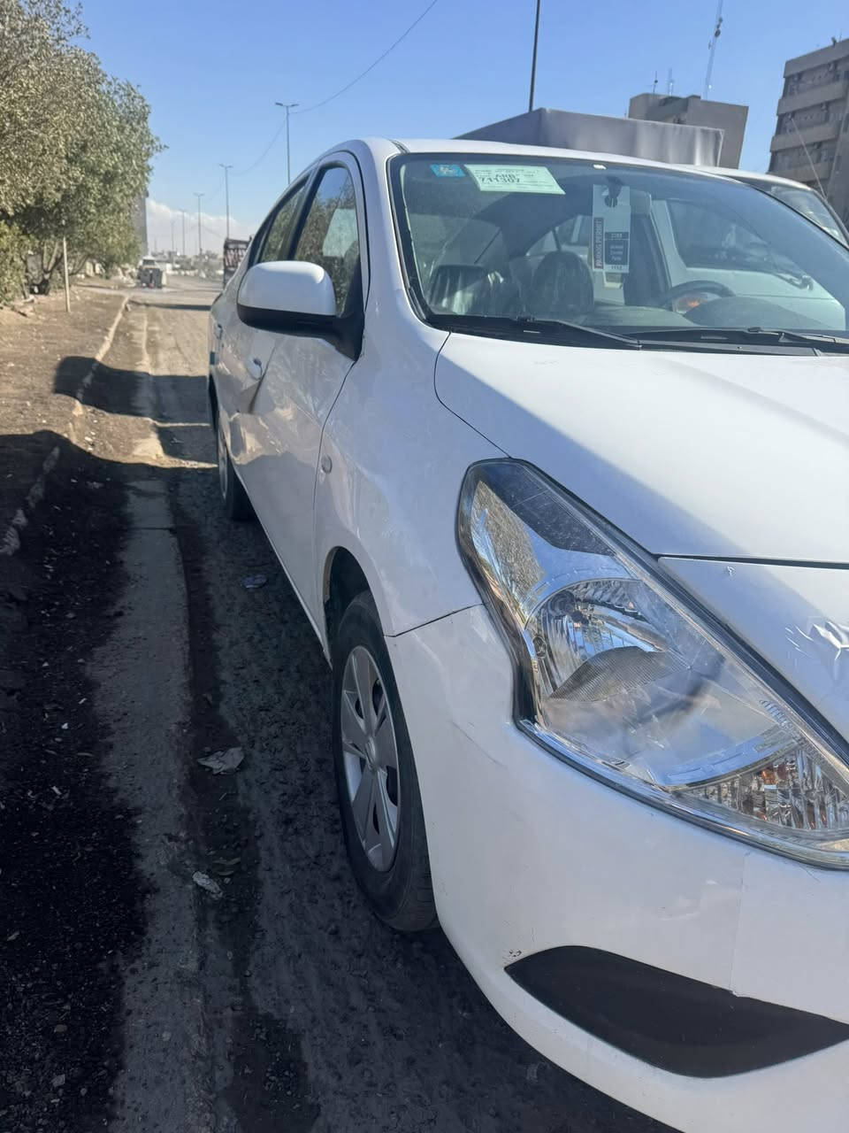 نيسان سني هندي موديل 2020
رقم بغداد مكان سيارة بغداد  العبيدي سيارة كفالة من صبغ بس بيها بارد تحويل مباشر سيارة بيها سونار هم  
سعر ١٠٥ وبيها مجال حك جيه 
غير متواجد على الفيس الاتصال ***********
