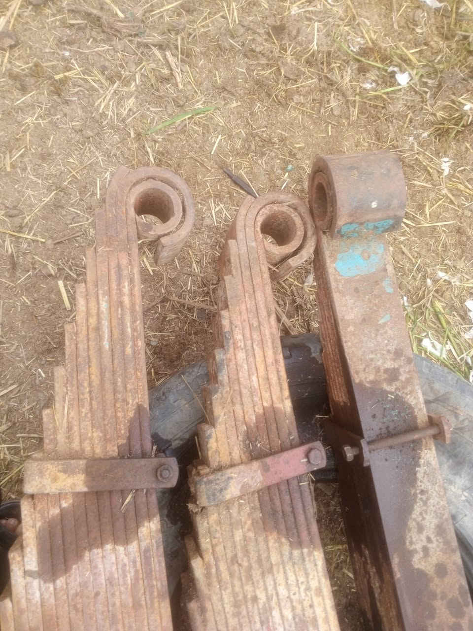 ربعة ربطات سبرنك مقطورة مكان واسط***********
