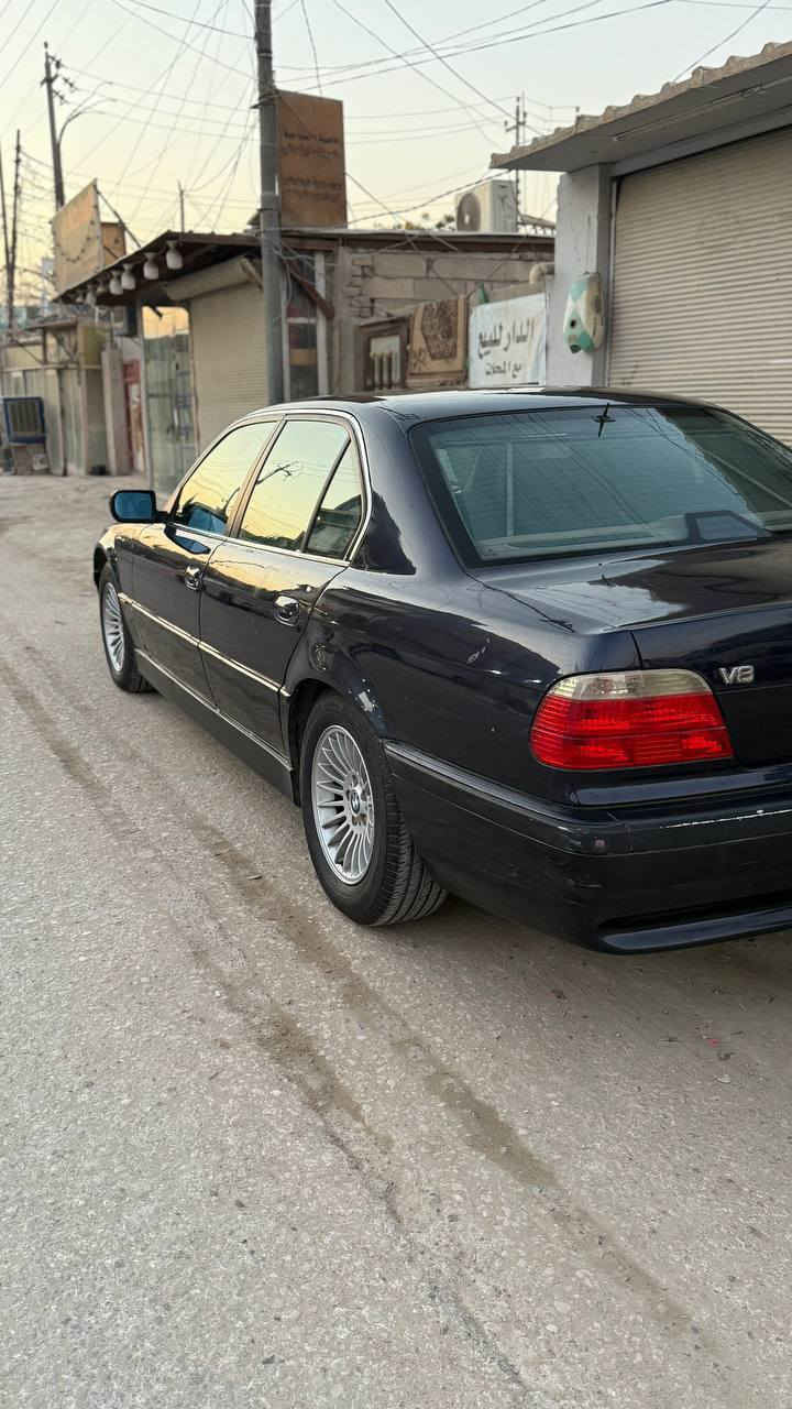 رقم كربلاء دولي 

مكان السيارة النجف كوفه 

السعر 85 وبيهه مجال قليل 

***********
