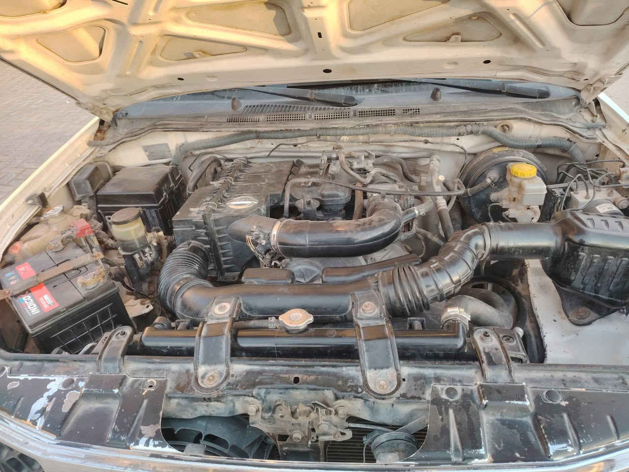 السلام عليكم ورحمة
نيفاره 2013 للبيع جاهزه من كلشي سنويه ساقطعه
سعر 105
***********
