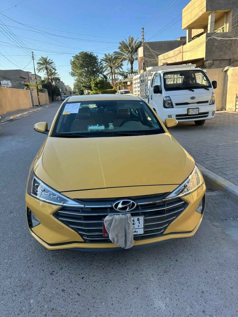 النترا 2020 فول مواصفات سياره جديده وظربه موضحة بل صوره ويروح يفحص سونار شرط والسياره اجدد من الصورة منظومة غاز بيه مقدمة 80 ورقه بل شهر 4 ورقات السعر الكلي 150 ورقه وهيه سعره نقد 140 يعني شي بصيط محمله رقم الهاتف *********** واتساب
