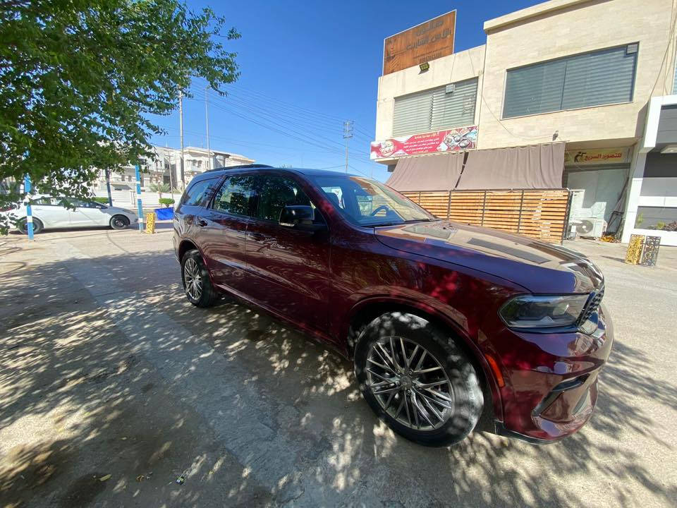 دودج دورينغو GT
موديل:٢٠١٨
اللون : ماروني
مكينة :٣٦٠٠ (٦سلندر)
مقعدين : كهربائي
وارد: امريكي
حادثها : سرقة ثلاث قطع
بصمة 
فتحة بانوراما

للتواصل والاستفسار : ***********
