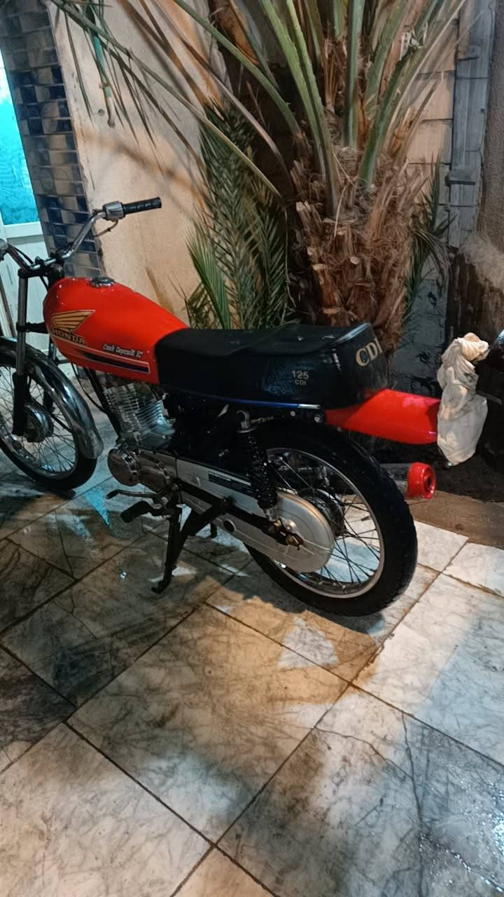 سلام عليكم تيربو لبيع سعر 550كلك كلك مكفوله دراجه تخبل كل نغص ما بيه دك هندر وطلع شرط تشك لكاع مكاني بصره ابو لخصيب وتساب ***********
