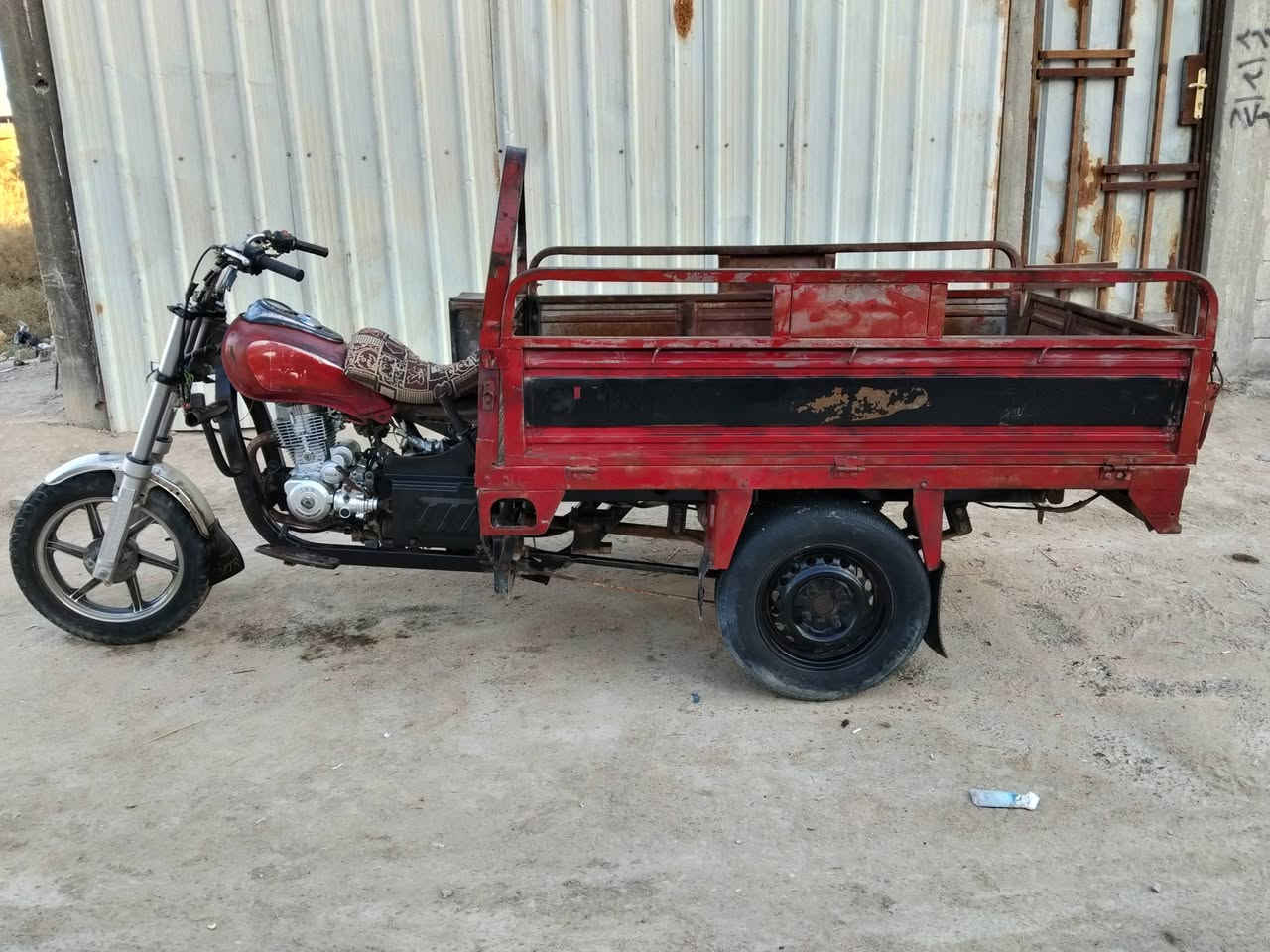 ستوته كربلائيه للبيع 2015 اوراق مكينه جديده مامفتوحه سدر جديد ستوه شاده تخم دبلات جديد الستوته كفاله من الشاصي   مليون و400 وبيها مجال بسيط ابو الخصيب ***********
