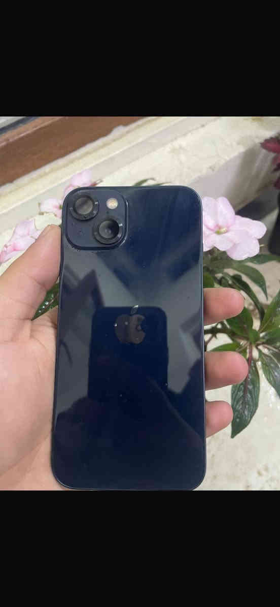 سلام عليكم يابه الي يدور نضيف يمي النضيف للبيع ايفون ١٣ عادي شرق اوسط ماستر ذاكره ١٢٨ بطاريه ٩٤ الجهاز مكفول لامفتوح ولا معله جهاز نضيف بدون شخوط وبدون ملاعيب العيد للاستفسار ***********
