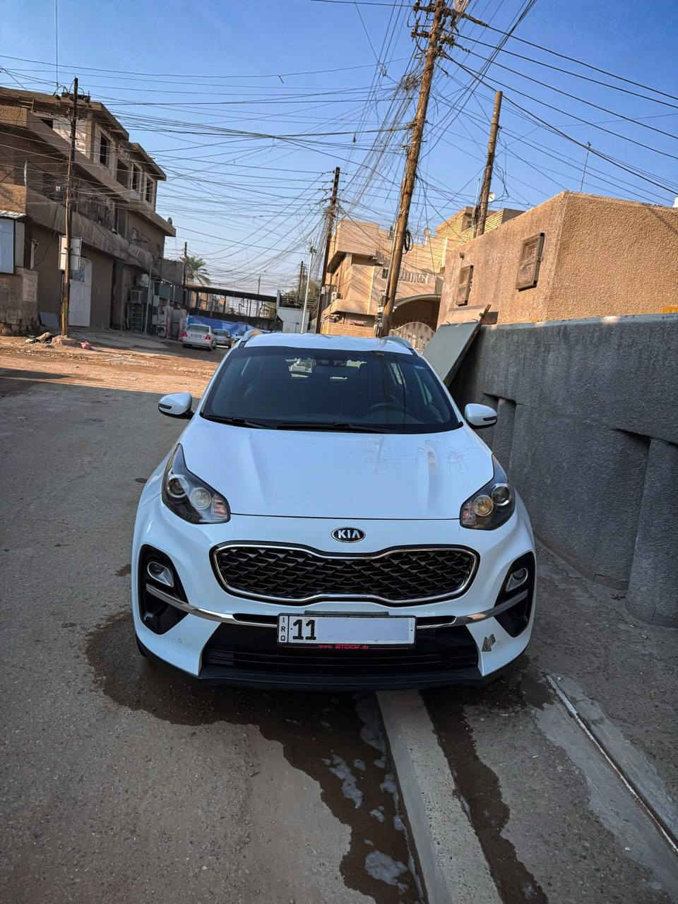 سلام عليكم سبورتج 2020
خليجي  مواصفات بيسك .مكفولة  .تحكم ستيرن .تبريد قطعتين امامي خلفي.شاشه اصليه .كاميرا خلفيه .حساس خلفي . ويل 19 كبير . مكينه 2000دوش .اشاير بالمري .ماشيه 51 .  رقم بغداد. السعر 205 وبيها مجال بسيط مكاني بغداد 
رقم.  ***********
