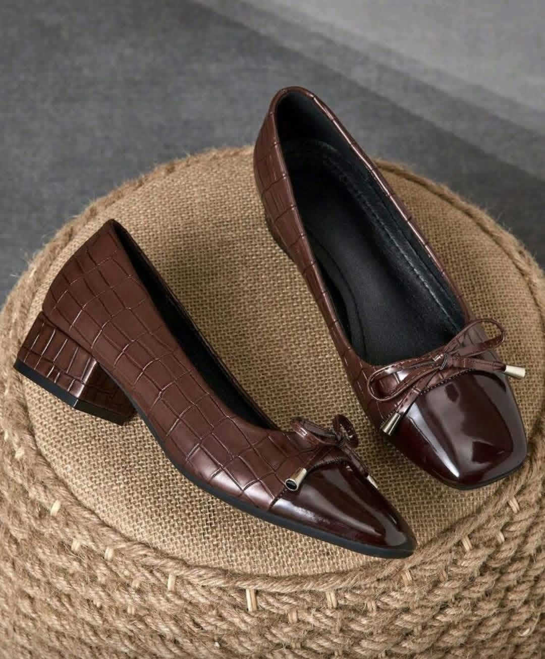 جمعة غير شكل… تخفيضات نار 🔥
أكثر من 200 موديل من الكعب 👠
ألوان + قياسات + براندات مختلفة تناسب كل الأذواق 😍

💣 السعر مفاجأة الموسم:
أي كعب داخل المحل فقط بـ 8 آلاف 😱

⏰ العرض يبدأ يوم الجمعة وينتهي بنفس اليوم بالليل
(يعني يوم واحد فقط… الفرصة ما تتعوض!)

🚨 أقوى عرض على مستوى الموصل
والكمية محدودة… اللي يجي أول يختار أول

✨ لا تفوتي الفرصة وكوني الأجمل بأرخص سعر ✨

#عرض_الجمعة #تخفيضات #كعب #موصل #العراق #فاشن #احذية #ستايل #عروض #ترند


**إذا كنت صاحب هذا الإعلان وتريد حذفه لأي سبب، رجاءا أرسل رسالة إلى الدعم الفني**