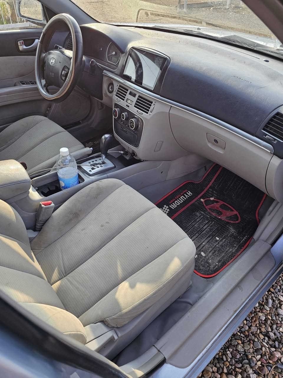 للبيع سوناتا 2008 سته سلندر بيها صبغ بدون دواخل سياره حلوه رقم بغداد السعر 90 ورقه مكان السياره ديالى خان بني سعد/ ***********
