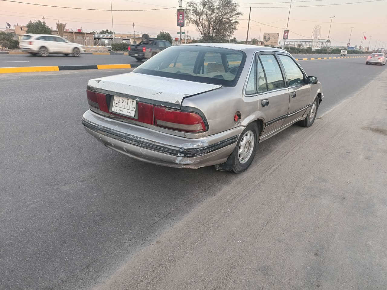 سلام عليكم دايو برنس   السعر 15. مديل 93.رقم بغداد الماني مكينه وكير جدد حداديه تخم تاير شواصي مابيه ضربه بطانيه جدد كهربائيّات كله شغاله سياره ناعمه كلش وجاهزه من كلشي راعيه بغداد  ما واصله مصفره غرامات  ***********
