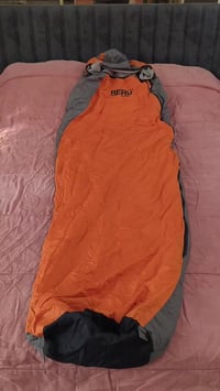 مفروشات • لحاف نفرين ونفر • نهاية شارع البعث