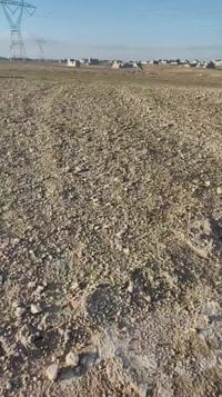 حي العبور المدخل الاول • ٢٠٠م • سند زراعي