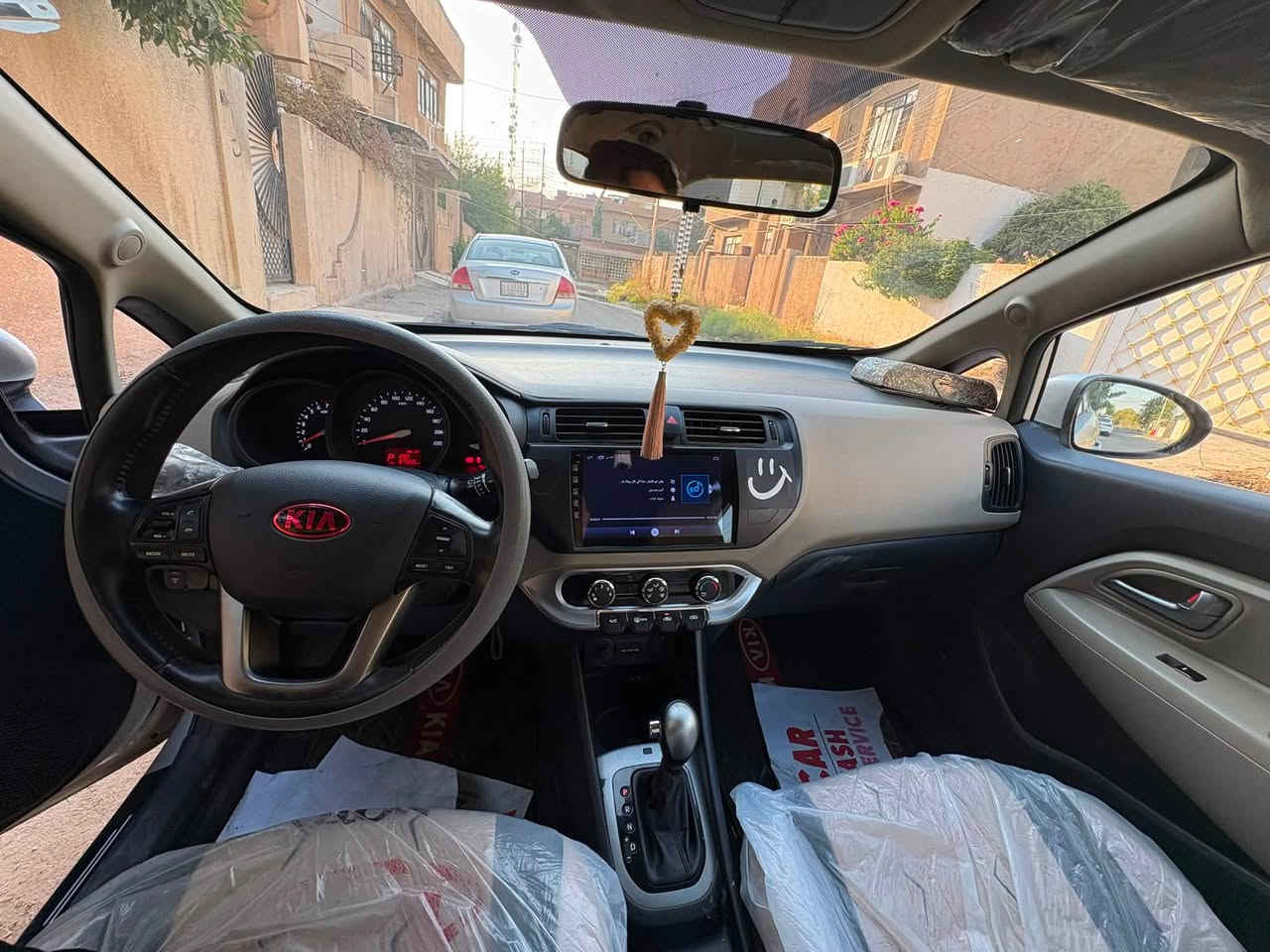 للبيع ريو جنطه
2015 (مال بيت) 

ماشية 87

رقم دهوك  

السعر  85$ 

ضررها بيها باب مبدل وجاملغ بدون دواخل
رقم تلفون ***********
