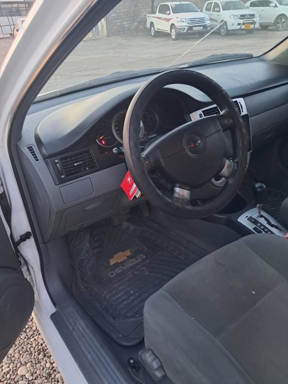 اوبتراء 13توماتيك سياره جاهز ارقام سنوية هزه كله جديد بيها نص قطعه صب وبيها مكان بارد شرط محرك كير طخم تايات ادامه كامله عل سياره شاشه كامره السعر اتصل ***********
