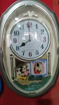 ساعة موسيقى يابانية • نظيفة • الموصل