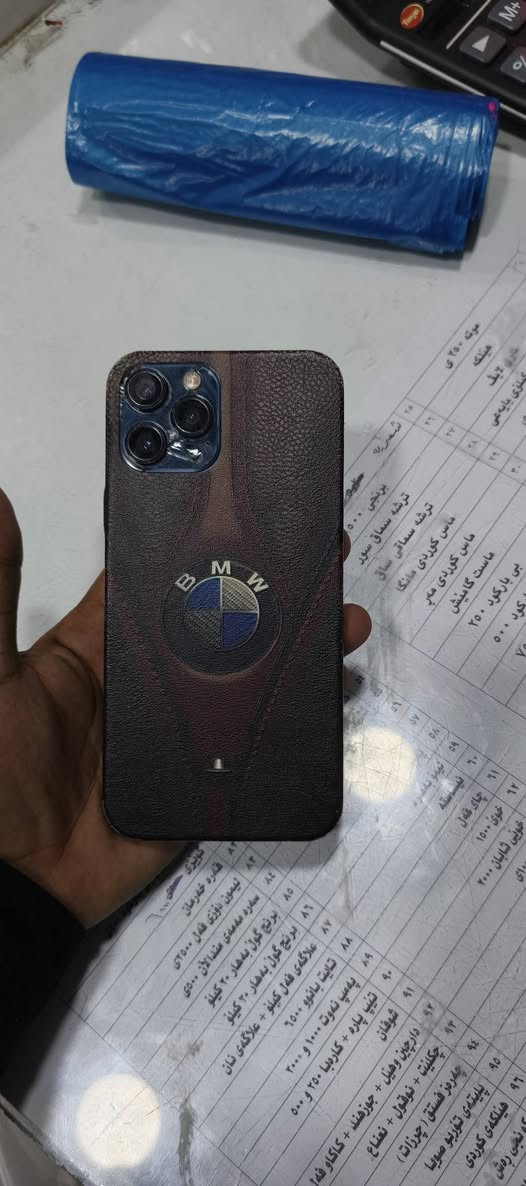 12pro max 256GB
سەلام علیکم ١٢پڕۆ ماکس 256گێگا پاتری 100شاشەی گۆراوە و پشتیشی شکاوە یەک سیم و ئیسیمە کامێرای بێعەیب نرخی 228و تۆزێ معملە لە کەلارم (***********)
