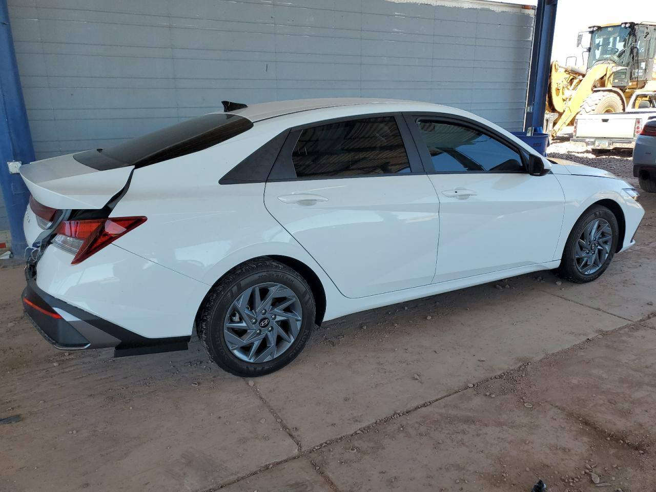 دكتورا انترا.امريكا موديل 2024.فول موصفات عده لفتحه واصل بعد 60/يوم انشاءلله 130بيه مجال تريد حره تريد كتاب شهداء استفسار على الرقم *********** العنوان بغداد مدينة الصدر الرسمية
