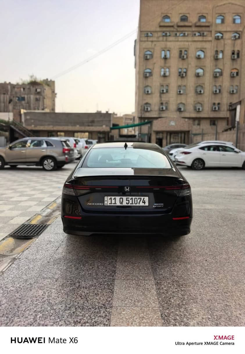 سلام عليكم
هوندا اكورد هايبرد 2023 للبيع مواصفات السياره بصمه فتحه شاشه كبيره لايتات زنون لد خلفي وباقي المواصفات المعروفه السياره ماشيه 36 الف السياره بدون قطره صبغ بارد بل جاملغ والبنيد فقط وصور الحادث موجوده بل منشور سعر السياره 178$ للاستفسار *********** عنواني بغداد الكراده 
علماً السياره ب اسمي وتحويل ثاني يوم
