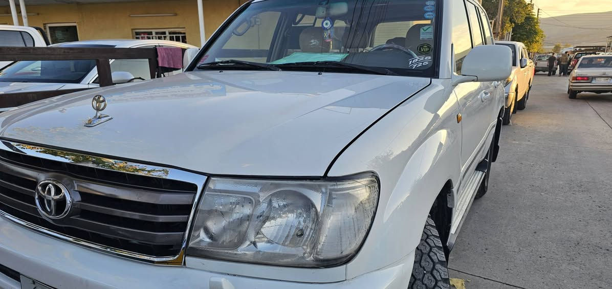 سلام عليكم 
للبیع تویوتا لادنكروزر مودیل 2004 فول مواصفات فور ویل شغال. كیر محرك شرط . بدون عیب بدون ضربة شرط كل الاجزاء باقی علی شركة. ابیع حزام للجماليه ، سستم غاز شركة قیوان،  نفاذ سنوية باقی سنة واحدة رقم سلیمانية شرط تحویل سعر 155 مکان کرکوک 
 ***********
***********
