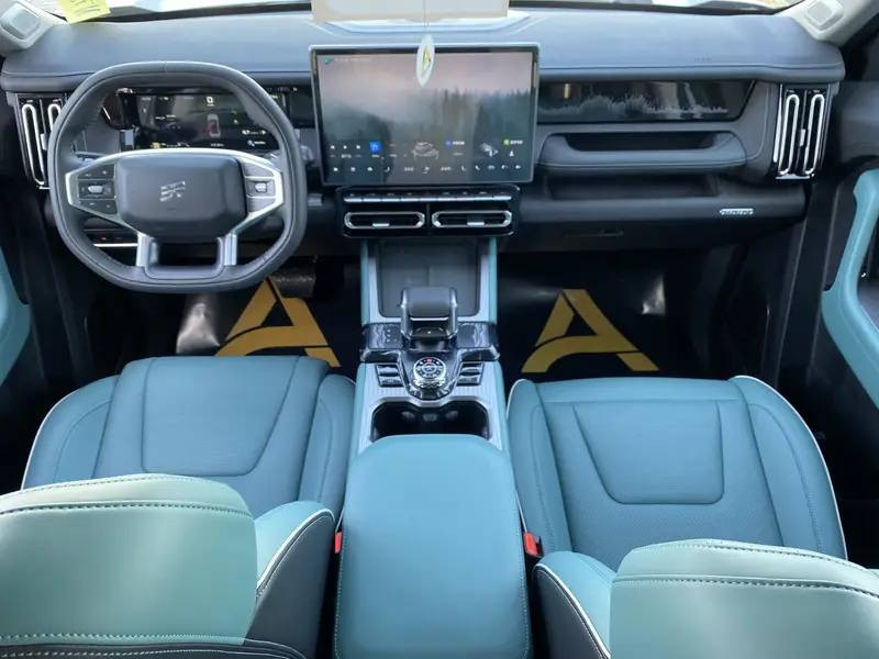 جيتور t1 2026  فئة كمفورت على وضع الشركة ماشية 6000 بدون ارقام باسم شركة هارلم اي استفسار ***********
