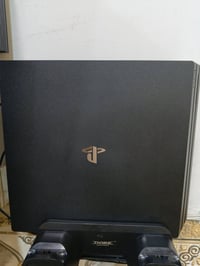 للبيع PS4 Pro مهكر (نظام 9.00) – نظافة 100% ✨ جهاز بلي 4 برو، قمة بالن...