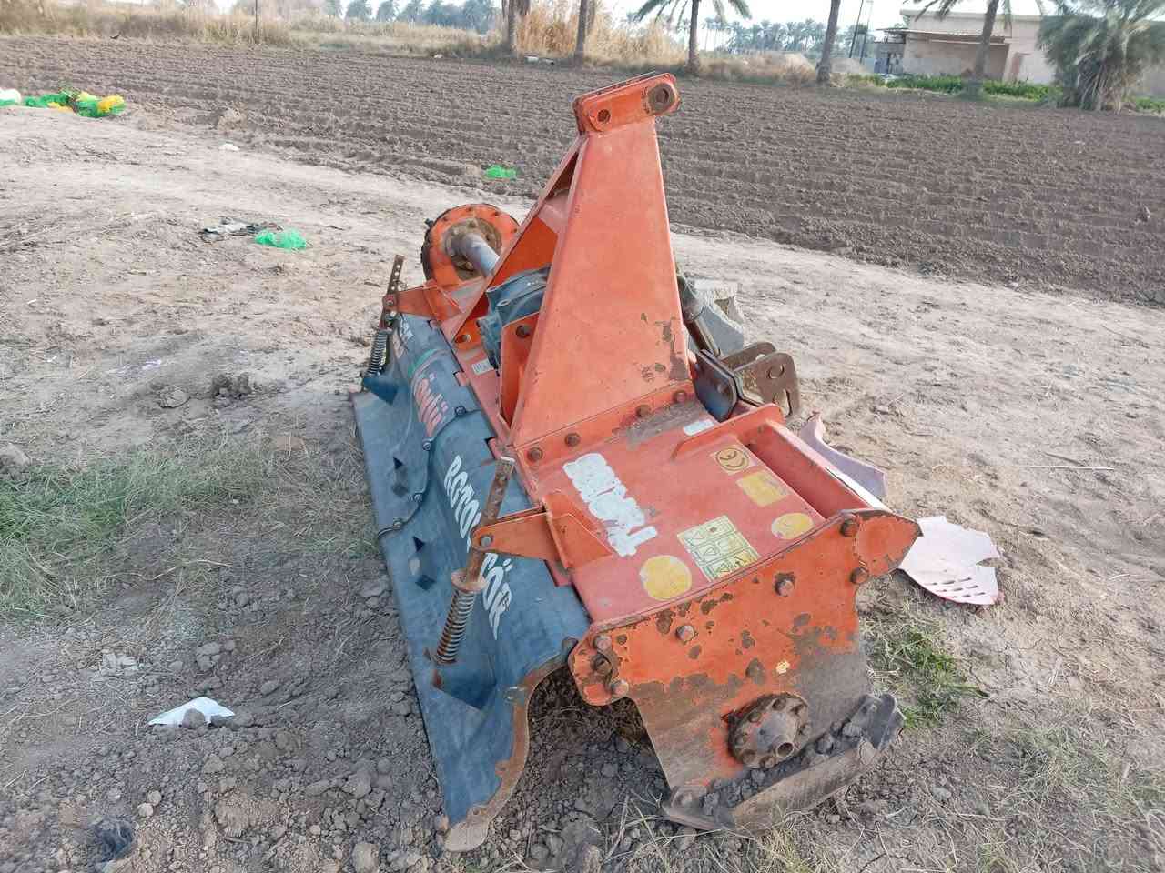 السلام عليكم من رخصة الادمن
رفاسة للبيع حجم ١٨٥ جاهزة للشغل السعر مليونين و ٢٥٠ وبيها مجال
العنوان اليوسفية القصر الأوسط 
للاستفسار الاتصال على الرقم
***********
