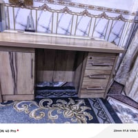 مكتب • نضيف • استعمال قليل