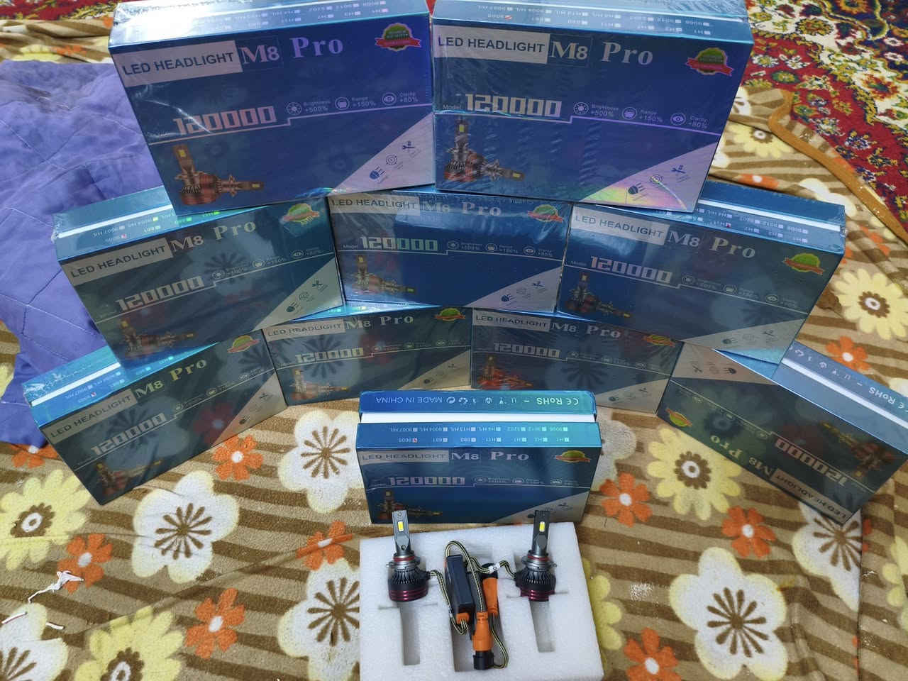 كلوبات لد ثلجي ابيض بدون تحوير او قطع اسلاك ومايبين اخو البلاد
متوفر برقم 9005 للماليبو عالي وناصي وكروز عالي وناصي 
السعر فقط 35  الف مع التوصيل 
متوفر توصيل لجميع المحافظات 
واتساب ***********
