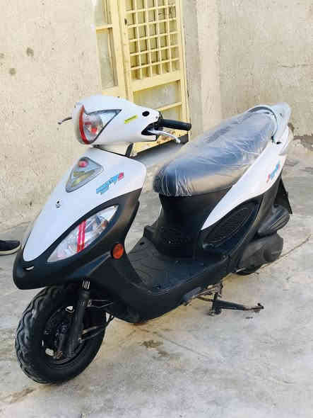 دراجه كامكو v2  رمبه مكفوله صاله سبوع من طلعه من لمعرض سعر 875 وبيه مجال تواصل (*********** ).   او تواصل خاص ماسنجر
