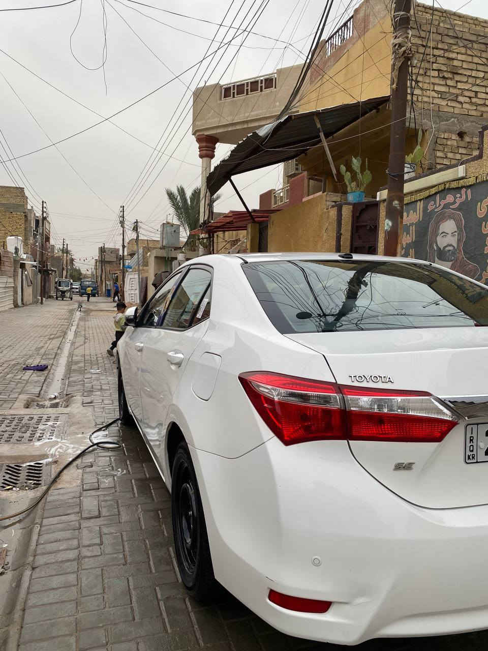 كورلا خليجي  للبيع سيارة نضيفة وجاهزة كير مكينه تبريد تدفئة  كله كامل سعر ١٢٨ وبيه مجال  بيه صبغ ٣ قطع بدون داخل  مكاني بغداد سنو يه بسمي رقم جديد رقم هاتف  
*********** سيارة خليجي ١٦٠٠
