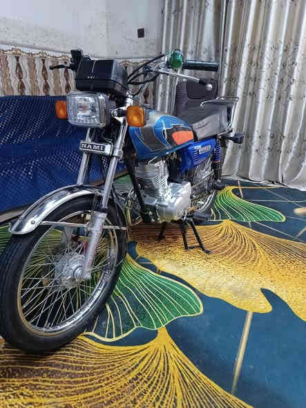 السلام عليكم دراجه نامه للبيع أوراق أصولي مديل شاصي 2022 تعمير 2025 الدراجه ما صارله هواي من متعمره مكينه رابيدو أقوى مكينه بالسوك شرط شلعه ومعدل المكينه بعدهي جديدة صارلي أسبوعين من شادها يعني ستوه مسحوكه الدراجه كهربائيات كله شغاله الدراجه بعد أحلى من الصور الدراجه تجي تفحصه وتاخذها
السعر (مليون وخمسين) وبيها مجال للطيبين
الهاتف   ***********
         ‏‪***********‬‏
متواجد فيس بوك واتساب
