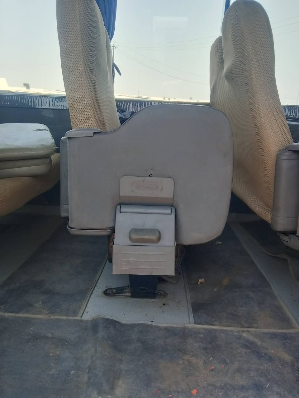 السلام عليكم تحوير كشنات كرنفال وستاركس 2009 عمل  درجه اوله وحديد ثقيل العنوان طريق حله نجف الرئيسي مقابيل معمل بيبسي  قرب صيطره ام عباسيات طريق  جاسم الحداد *********** ***********
