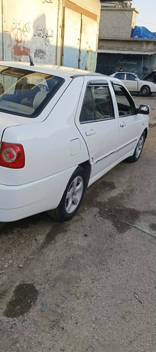 سلام عليكم
كوين موديل 12 

سياره حلوه كاعده 

كير شرط مكينه نفخ 

بيها صبغ جاملغ يمين فقط 

كهربائيه كلها شغاله 

تبريد وتدفئة شغل 

طخم تيارات جديد باتري جديد 

سنويا إلى 17 
سعر 36بيها مجال 

كابون موجود ورقي 

اتصل ***********او ***********
