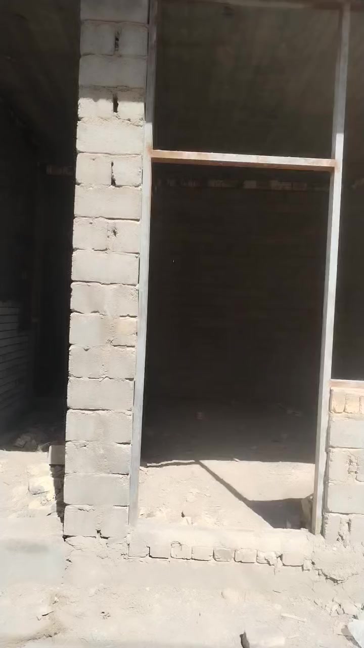 بيت ١٠٠م ابو غرق شارع الشقق السكنية قرب الحجز
زراعي سند ٢٥ بأسمي
السعر ٣٥ وبيه مجال
***********
