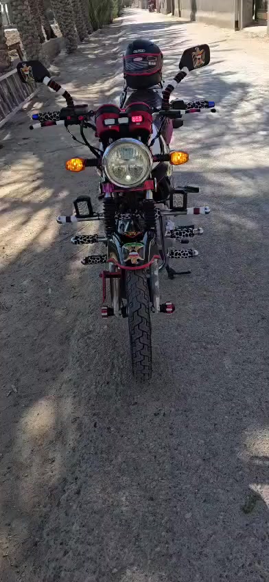 السعر 900 مكمرك موديل 22 ***********
