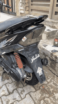 السلام عليكم دراجه ماكس عدله للبيع الدراجه  ((700))او بيه مجال مكاني بغداد مدينت الصدر رقم***********
