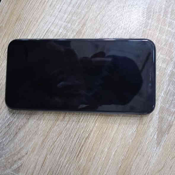 للبيع آيفون Xs 
ذاكره 512

بطاريه 100 مبدل 

شرط فيس إيدي شغال سيم شغال 

عنوان كركوك 

***********
