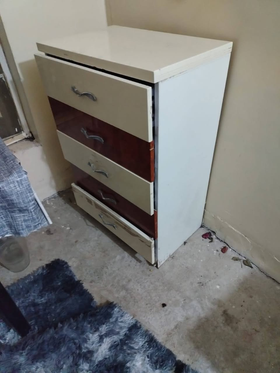 للبيع  سعر 50الف بي مجال


**إذا كنت صاحب هذا الإعلان وتريد حذفه لأي سبب، رجاءا أرسل رسالة إلى الدعم الفني**