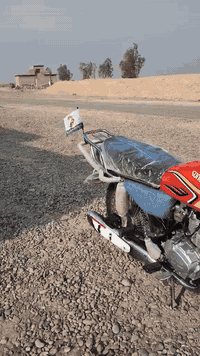 ا
السلام عليكم للبيع او مراوس حسب القناعه تايگر موديل25 خمس نمر الدراجه مامفتوحه شرط الدراجه جديده بس وگع والشاشه كامت الرونات ماتشتغل بس بيهه ضوا السعر 700وبي مجال العنون تكريت البوعجيل للستفسار بس واتساب ***********
