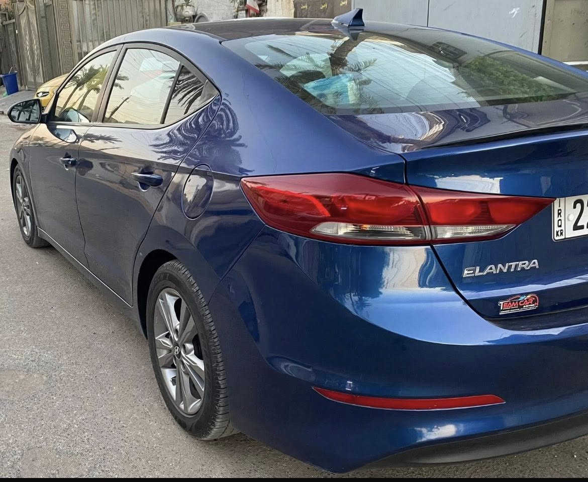 السلام عليكم النترا 2017 وارد أمريكي حادثهه جاملغ وبنيد وشوي الباب بدون دواخل وشخط بل صفحه وصبغت صفحه بدون معجون ولا دواخل إرباكات سليمه رقم شمالي ابسمي مكاني بغداد الشعب السعر 117وبيهة مجال.              هـ (***********)
