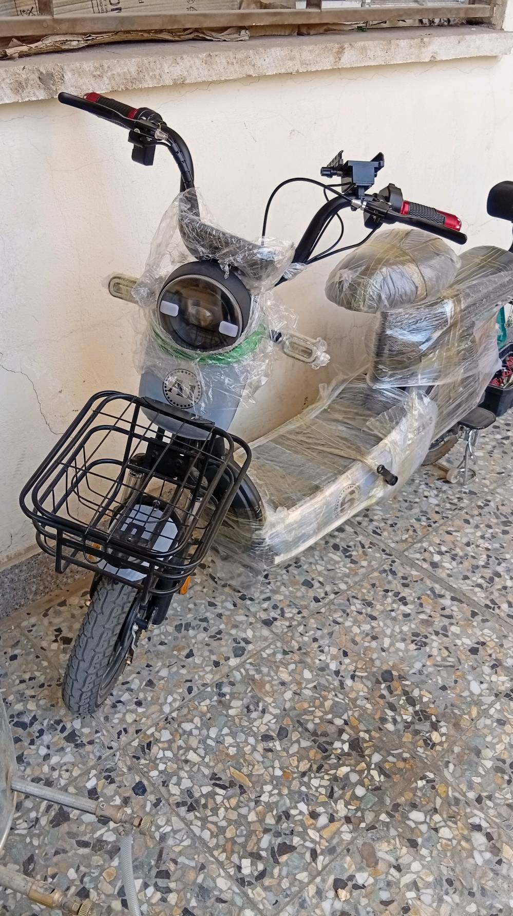 النجف ((القدس))المجمع العلوي  مقابيل مستشفى الامام علي 