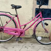 حجم ٢٦ • وردي فاتح • نضيف