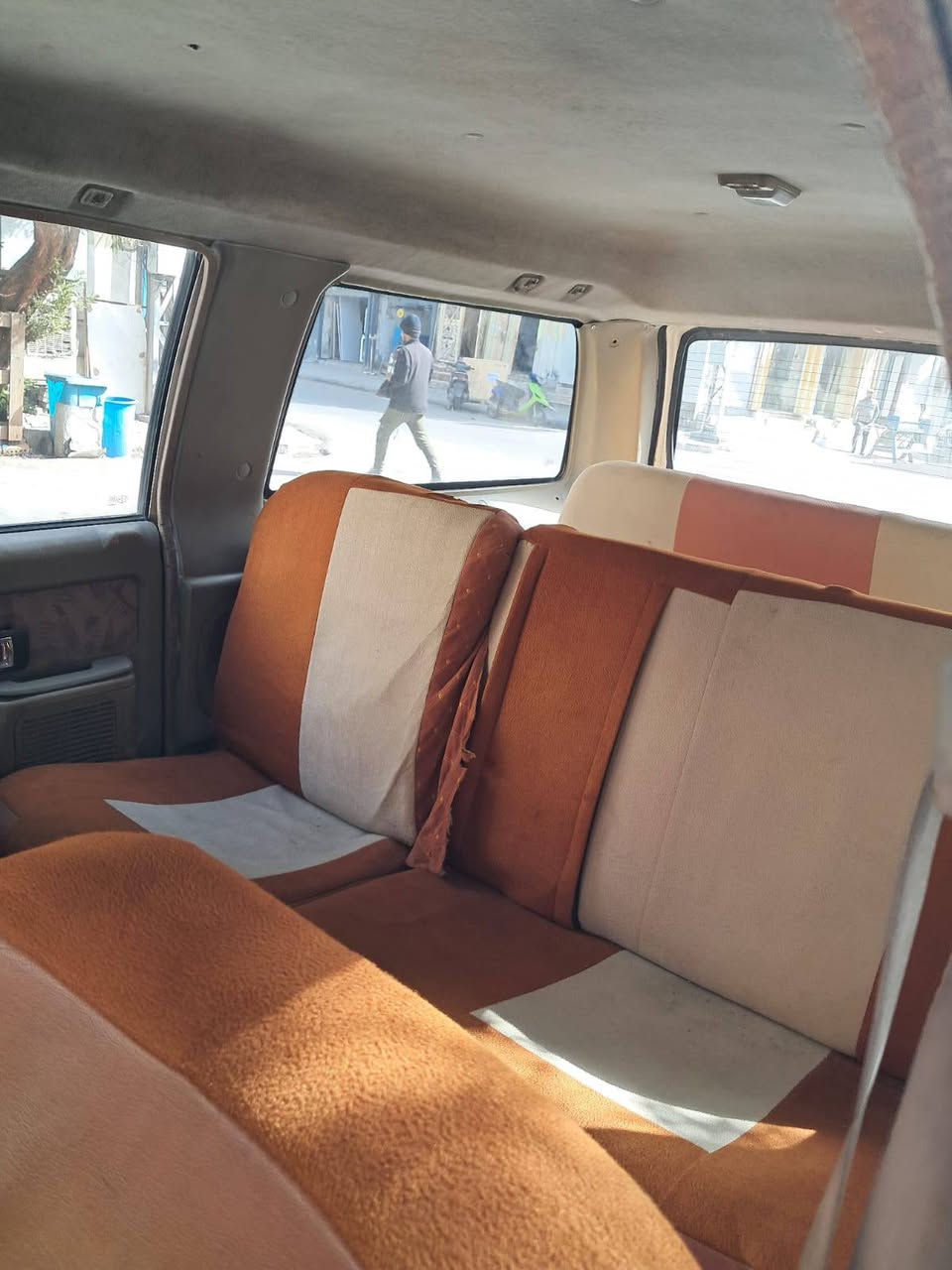 سلام عليكم جنبي 7 راكب موديل 2006 رقم بغداد انگليزي سنويه لل 30 كير ومكينه بلاد انضاف حداديه حلوه تخم تاير كهربائيات جاهزه السعر ب 30 وبي مجال مكان نجف ***********
