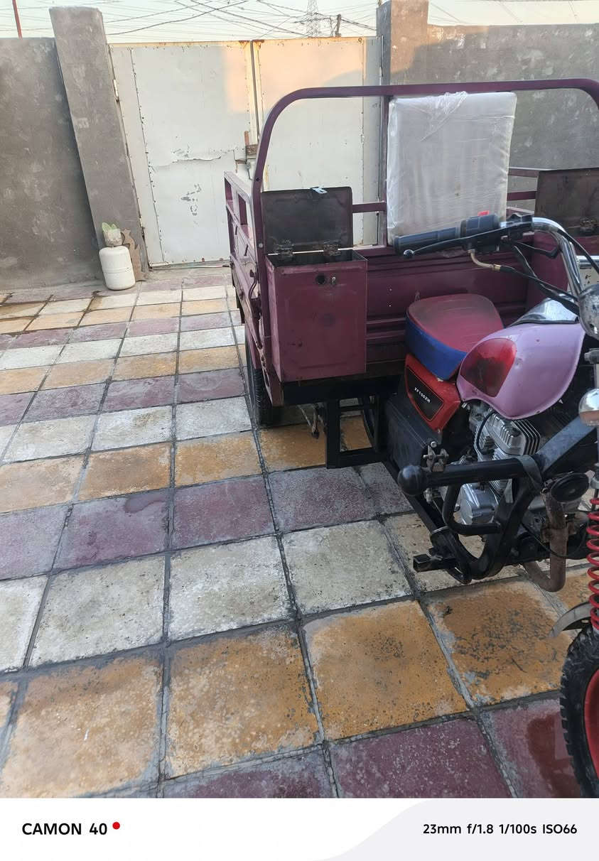 سلام عليكم ستوته مديل صوليه كهربايات كلها شغاله مامصبوغه بلاديه ورقت وكيل ووراق كمارك ستوته نضيقه مكاني بابل القاسم السعر 1300وبيها مجال رقم تليفون ***********
