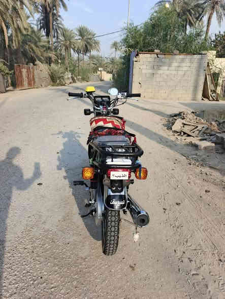 سلام عليكم للبيع دراجة اربعه كير السعر 775قفل السوبايه مو وياه  اوراق زيتيه الدراجه متياز  والدراجه برغي ما مفتوح منه مكاني كربلاء الحسينه قرب  سيطرة العطيشي  وهاذه رقمي متواجد بيه ***********
