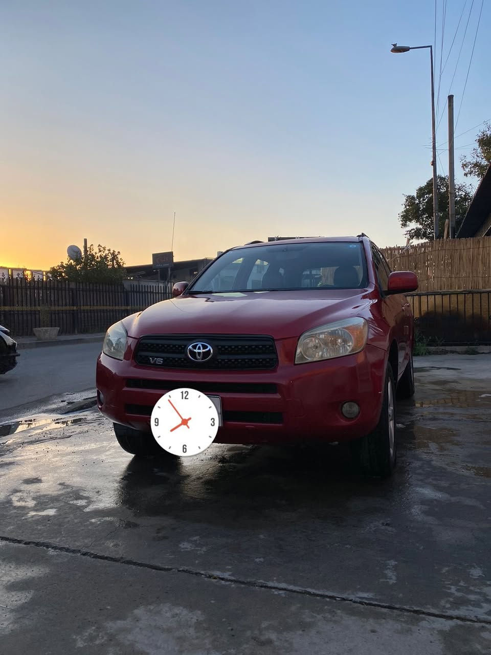 تويوتا راف فور 2008 وارد امريكي ليبل واحد محركV6 لمتد فول واحد على واحد السيارة بيها كم قطعة صبغ  اني ابيعلك حزام. رقم بغداد جديد سنوية وهزة جديدة وبأسمي تحويل ثاني يوم.  السيارة سلايت وكشنات تدفئة وجلد. السعر ٩٩ وبيها مجال بسيط مكاني بغداد اليرموك ***********
