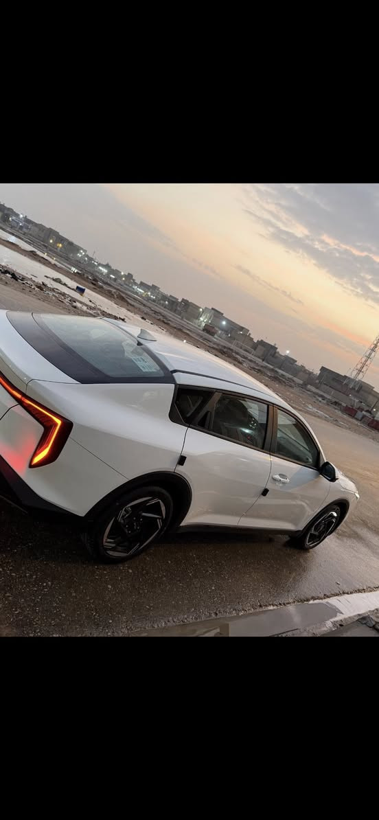 السلام عليكم سيراتو 2025 k4 خليجي ضمان الدوليه رقم بغداد بسمي محرك 2000 بصمه تشغيل تشغيل عن بعد حساس امامي خلفي داخ جوزي شاحن وايرلس 5 ويل كب مكاني سماوه ***********
