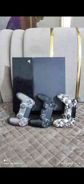 بلي فور مهكر حيل حيل نظيف مامفتوح لوك ستيكر يحتوي على 4العاب قويه مثل ماموضح بالصوره يحتوي على 3جوستك شغالات مابيهن اي عيب شرط الفحص والضمان السعر 230وبي مجال للطيبين توصيل جميع المحافظات متوفر ***********
