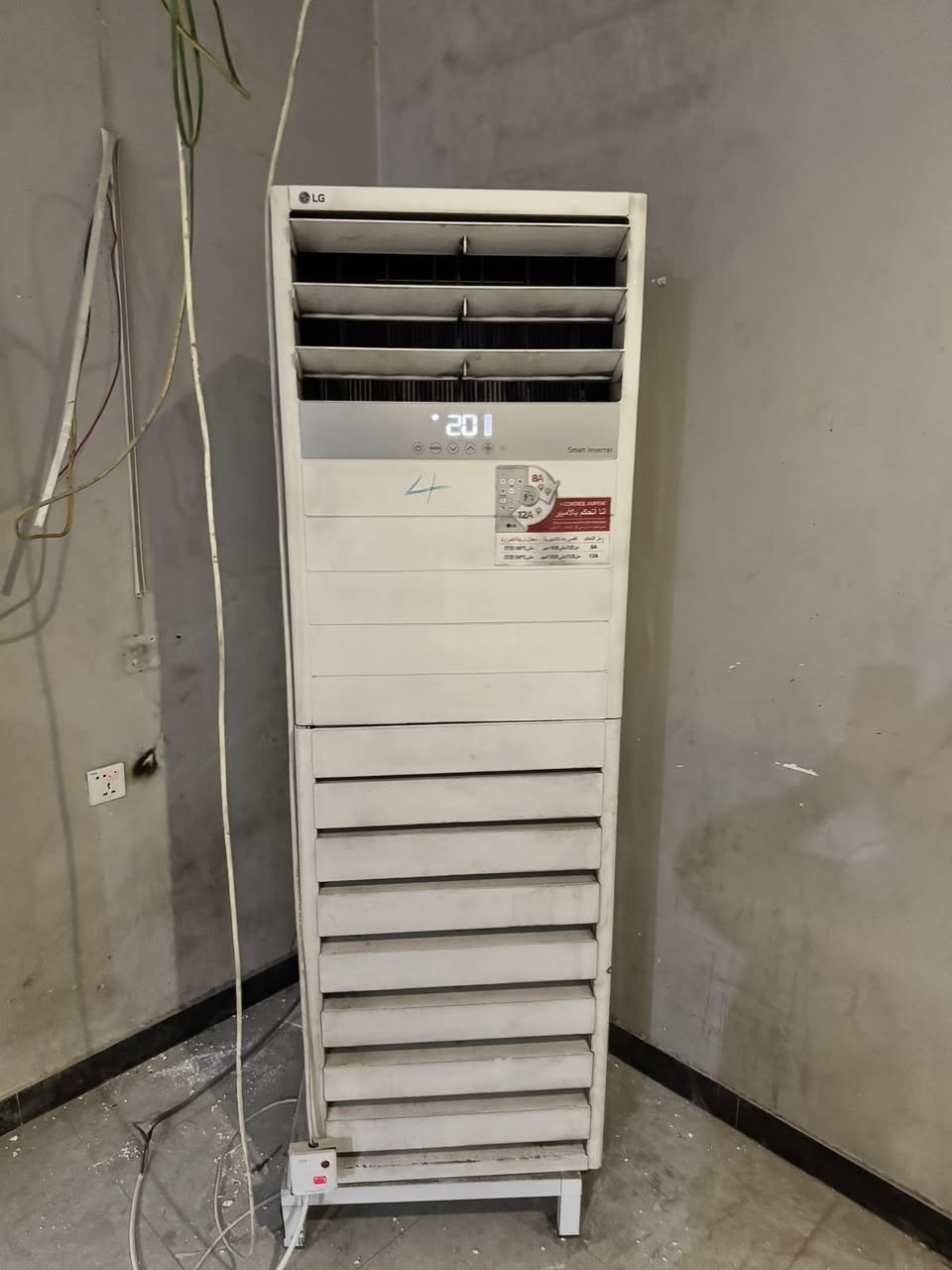 أغراض اسواق للبيع

مضلة كهربائية عدد (٢)

سبلت ٣طن انفيرتر عدد (٢)

سبلت ٣طن عادي عدد ١ 

باب كهربائي عرض ٣ متر

مروحه سقفيه عدد 10 

نظام سماعات مكون من 7 سماعات 

قارئ اسعار واي فاي 

سيستم كامرات (دي في ار ١٦ كامرة، هارد ١ تيرا) (مع ١٢ كامرة عدد (٤) ٢ ميكا) (كامرة عدد(٨) ٥ ميكا). 

ميز العرض 60 الطول 150 

مبردة كونفيرا

العنوان الدوره جمعيه خير الله مقابيل مطعم ليمونه 

***********
